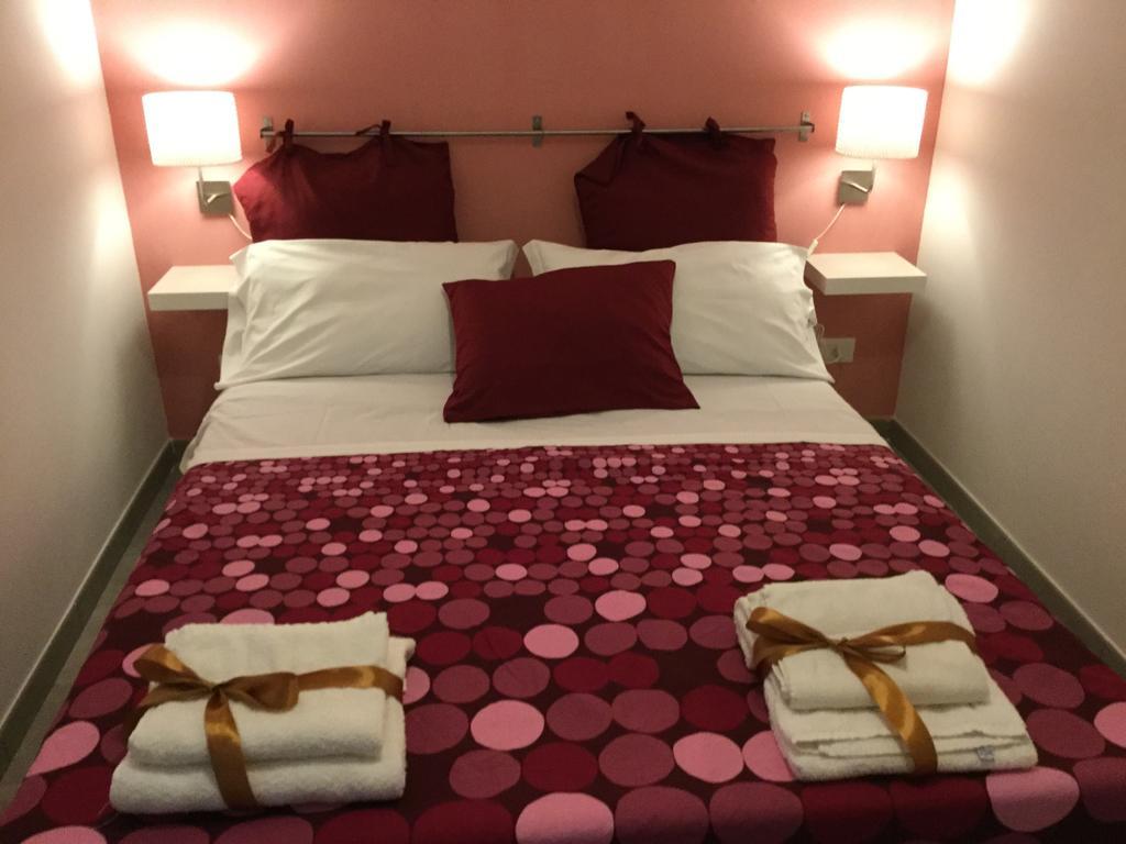 Case Vacanze Le Rose Villa Noto Exterior photo